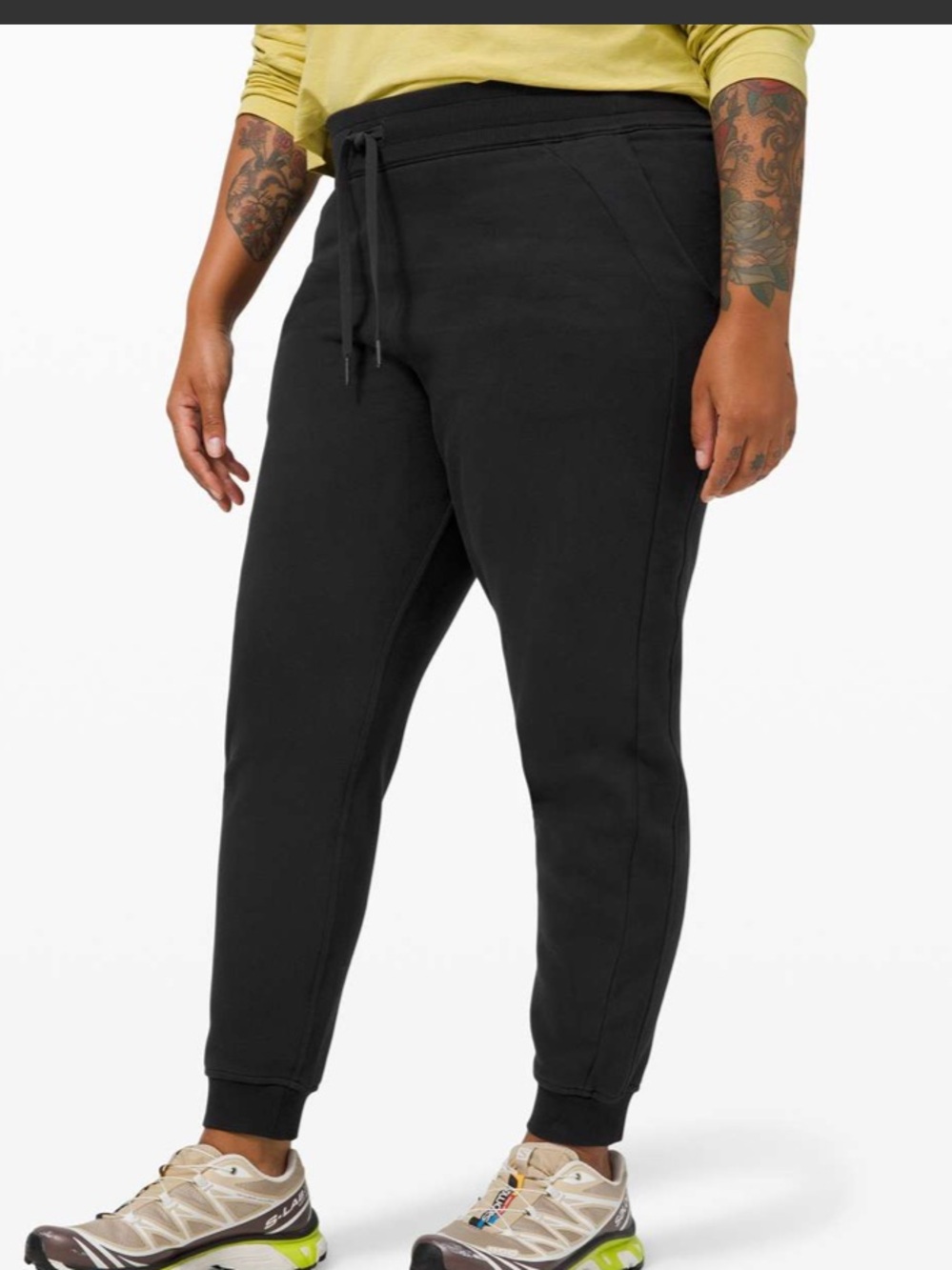 Lululemon Scuba Jogger
Black 4